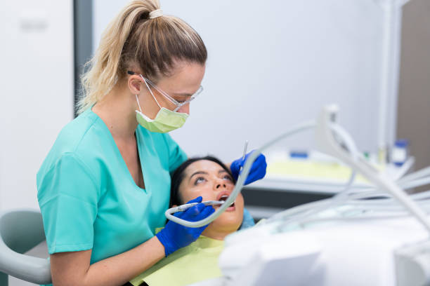 Best Emergency Tooth Extraction in Hendron, KY